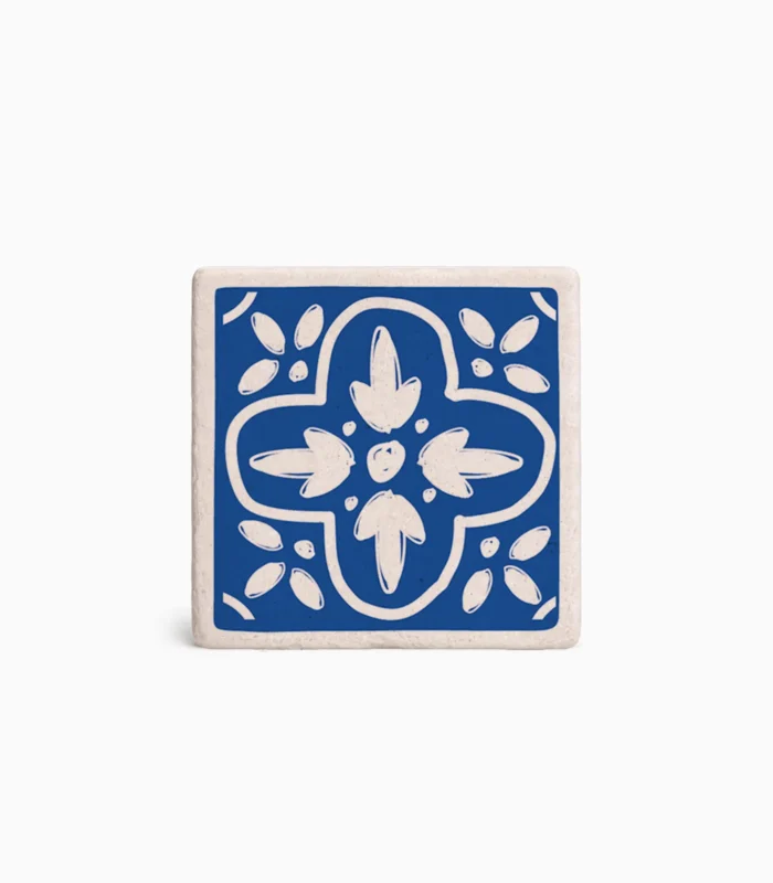 Μαγνητάκι ελληνικού σουβενίρ με θαλασσινό σύμβολο και μπλε χρώμα